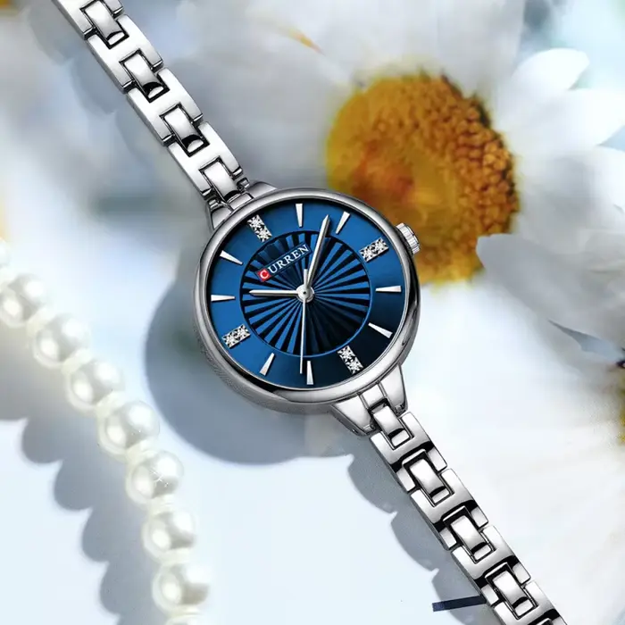 Montre à Quartz en Acier Inoxydable pour Femme Élégante Occasions Spéciales Décontractée Affaires Mode Casual
