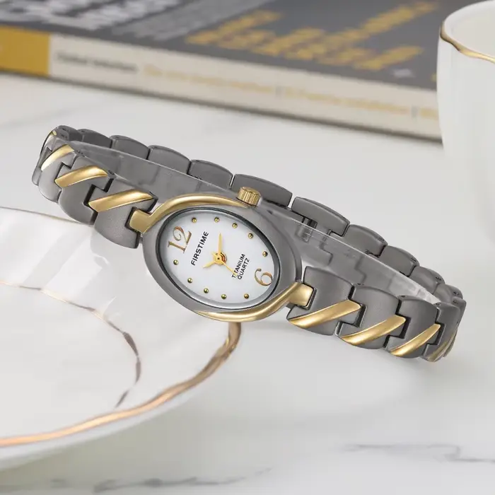 Montre BERNY en titane pour femmes, mouvement Quartz, résistante à l'eau, élégante et décontractée pour toutes les occasions