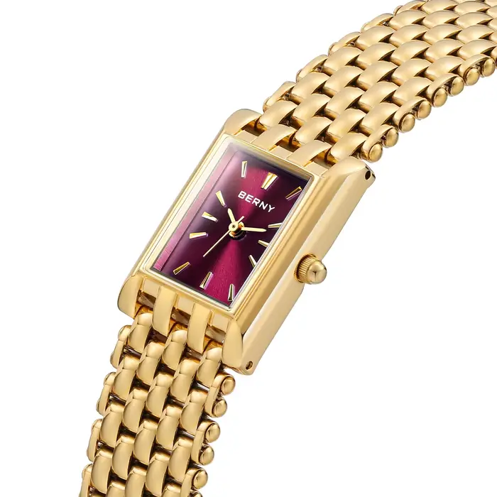 Montre en or pour femme