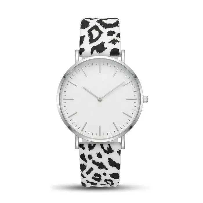 Montres pour femmes de style minimaliste