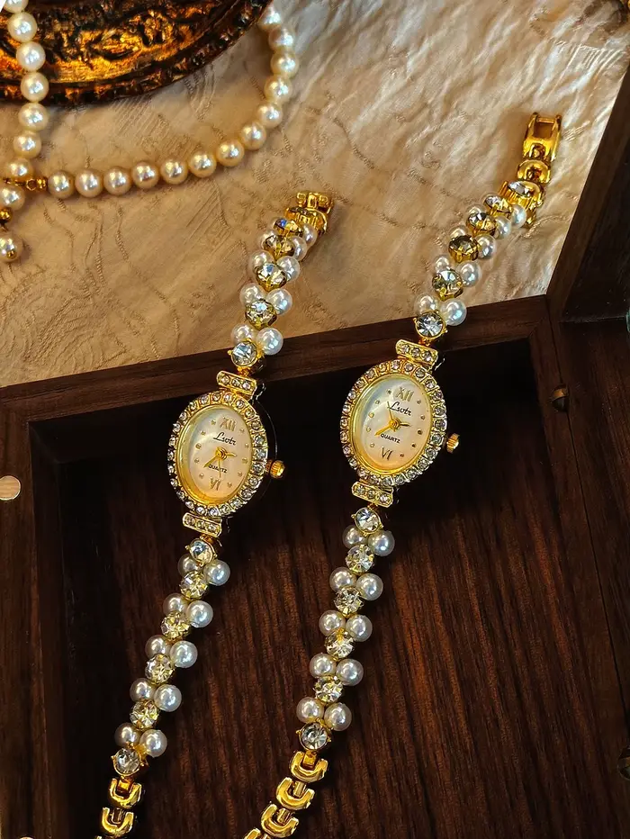 1 Nouvelle montre luxueuse pour femme avec incrustations de perles et de strass