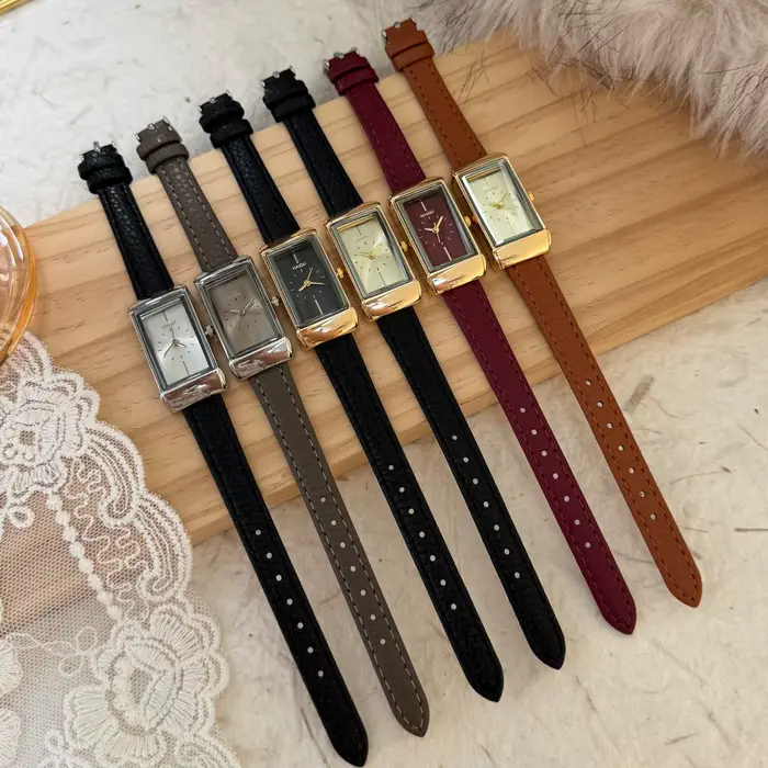 Montre-bracelet KCALOE en cuir vintage pour femme simple et élégante occasions spéciales quartz doré rectangle