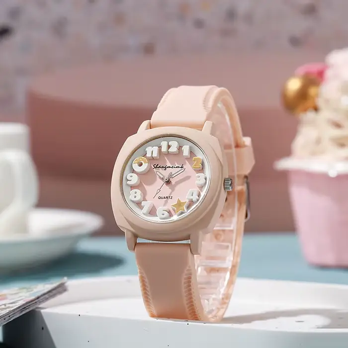 Montre élégante et décontractée carrée simple couleur bonbon pour femme occasions spéciales quartz mouvement silicone bracelet style casual