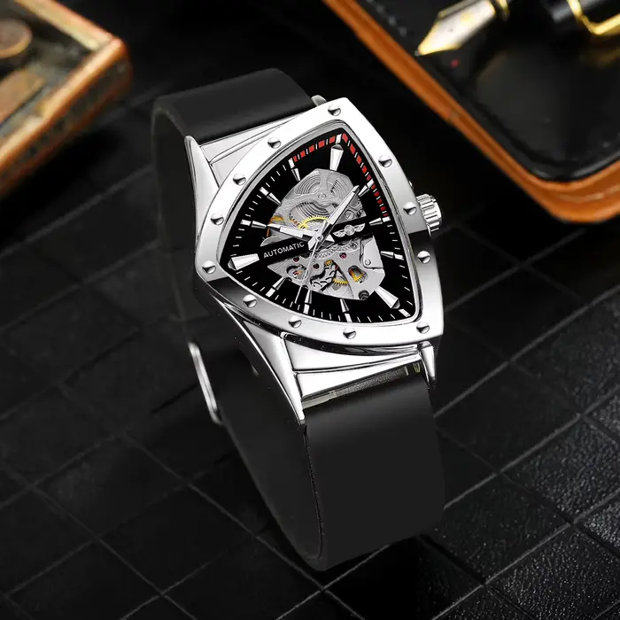Montre T-WINNER Triangle en acier inoxydable avec mouvement automatique et bracelet en caoutchouc résistant à l'eau pour homme occasions spéciales et sportives