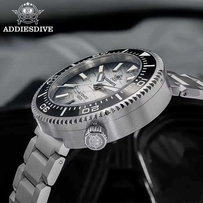 ADDIESDIVE Nouvelle Montre de Plongée de Luxe 2026 100 Bar Super Lumineuse avec Lunette en Céramique Personnalisée Verre Saphir Acier Analogique