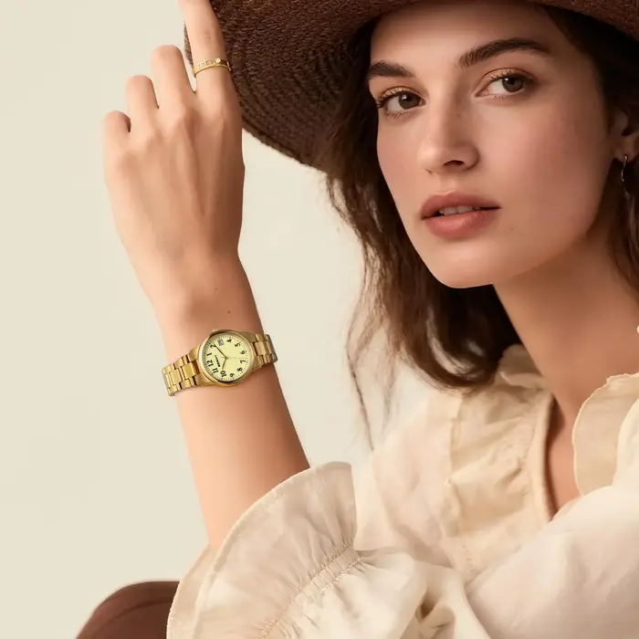 Montres dorées BERNY pour femmes