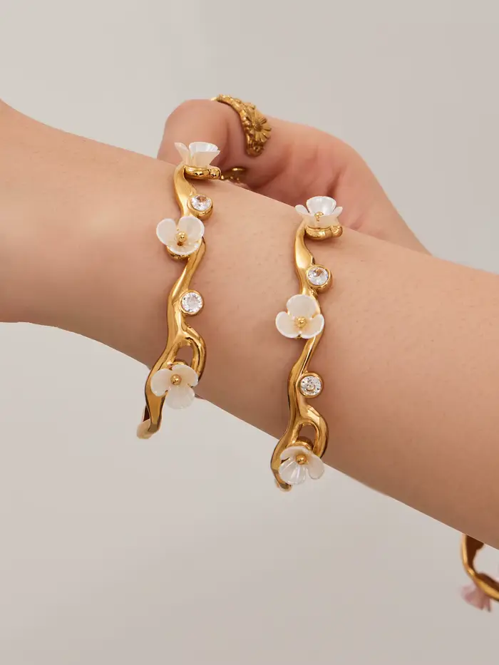Bracelet à fleurs roses et blanches de haute qualité pour femmes