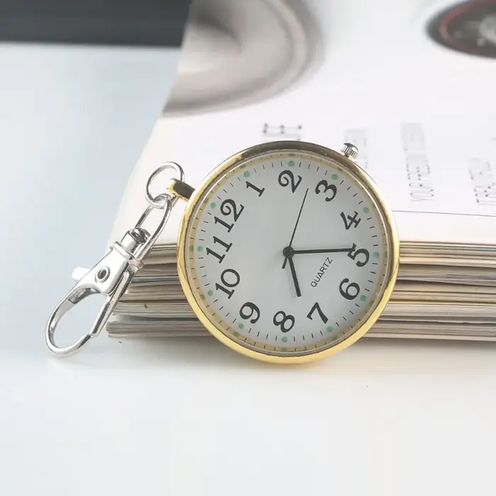 Nouvelle petite montre de poche à Quartz mignonne avec porte-clés hommes femmes