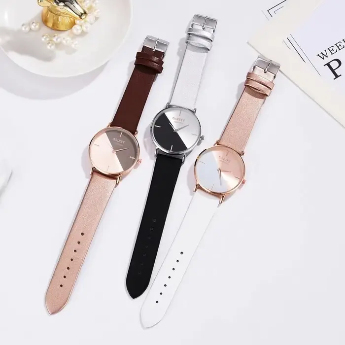 Montres en cuir or rose pour femmes