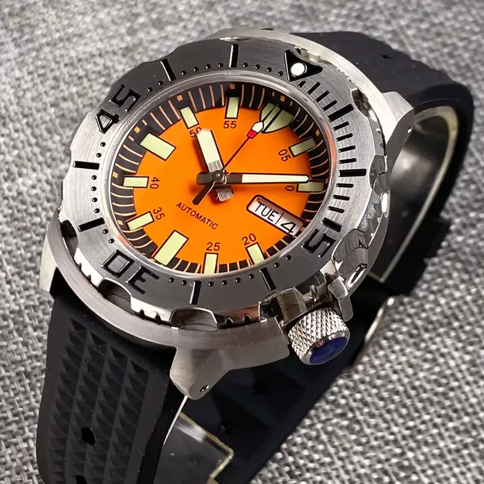 Montre Monster Orange Tandorio pour Hommes Robuste et Élégante Mécanique avec Boîtier Acier Inoxydable et Bracelet en Acier Occasions Spéciales et Activités Extérieures