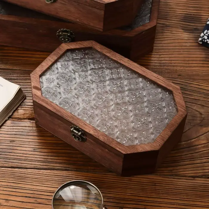 Boîte de rangement en bois à couvercle rabattable