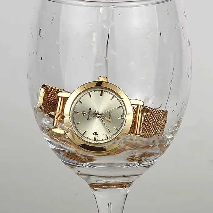WWOOR-Montre de luxe à quartz pour femmes, étanche, simple, maille dorée