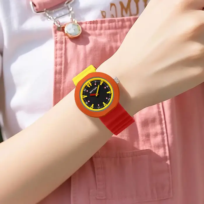 Montre à Quartz de luxe pour hommes et femmes