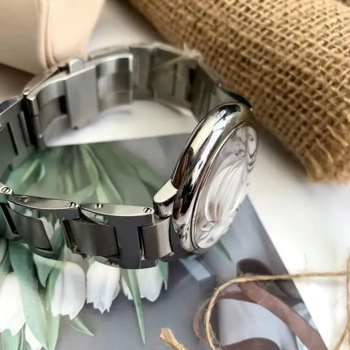 Montre pour homme de la série luxe haut de gamme