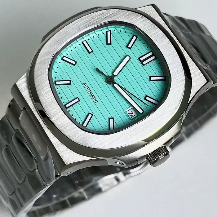 Montre mécanique automatique pour hommes avec bracelet étanche en acier inoxydable et date MIYOTA8215
