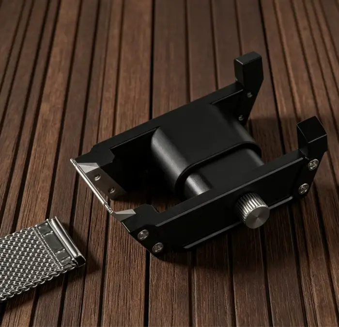 Outil professionnel pour enlever les bracelets de montre
