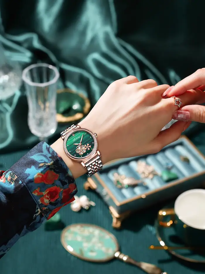Montre-bracelet en cuir automatique pour femme