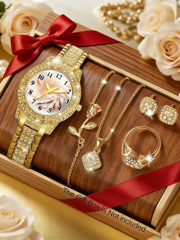 Montre à chaîne pour femme, accompagnée d'un ensemble d'accessoires ajourés, d'un cadran à motifs, d