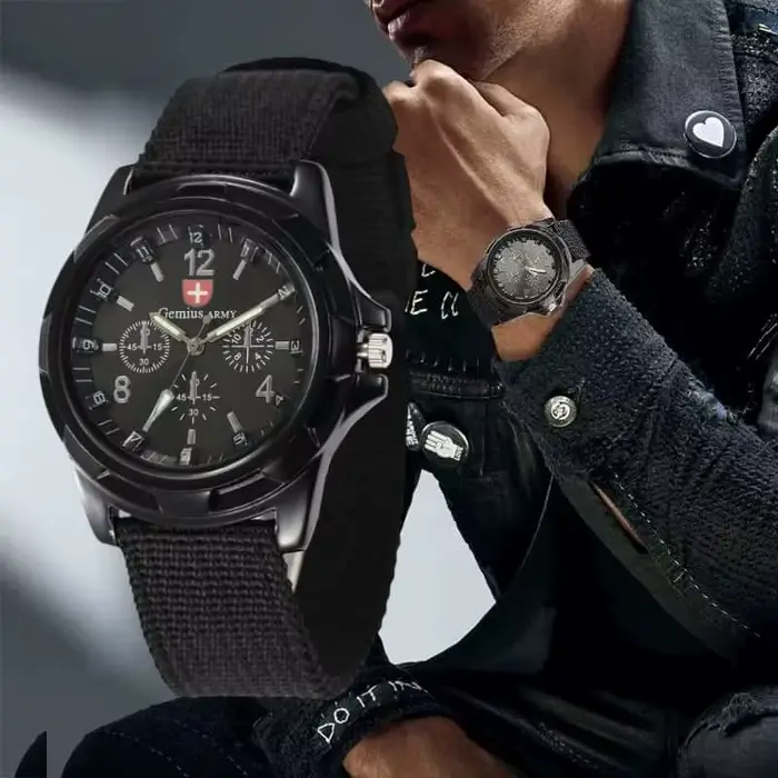 Montre JBAILI Vert Armée Style Militaire et Sportif Bracelet Nylon Hommes Occasions Spéciales