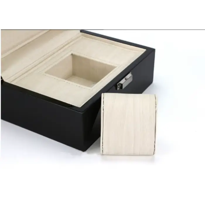 Boîtier de montre en bois avec serrure