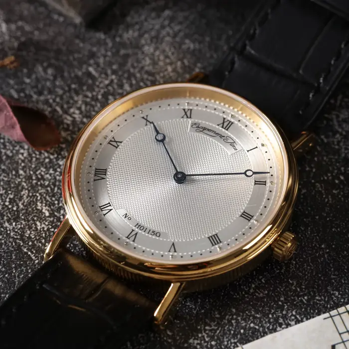 【Tempo d'escapement】 Montre à mouvement à quartz Boîtier de 38