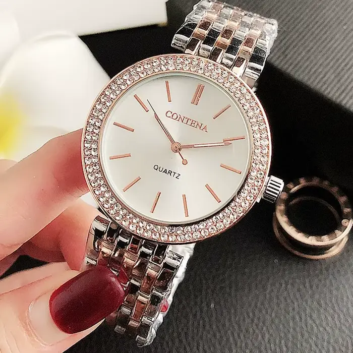 Montres pour femmes de luxe en acier inoxydable strass