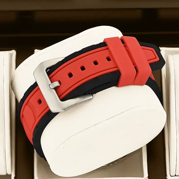 Montre pour homme Yalalusi avec bracelet en caoutchouc résistant à l'eau, élégante et polyvalente pour homme, parfait pour diverses occasions et styles
