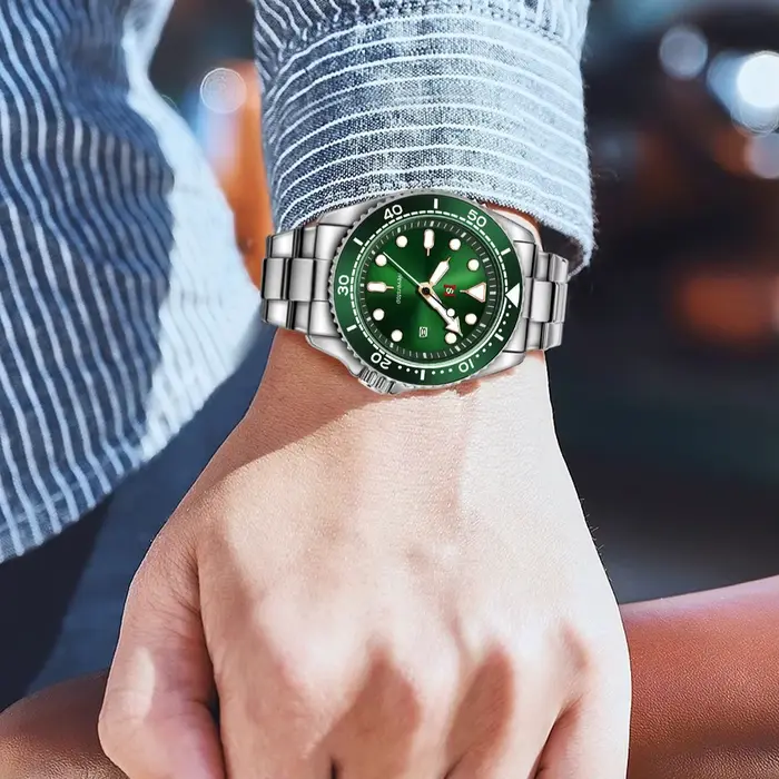 Montre de sport pour hommes NS | Cadran et marqueurs multicolores à haut contraste, lunette en céramique, bande en acier inoxydable, Style polyvalent
