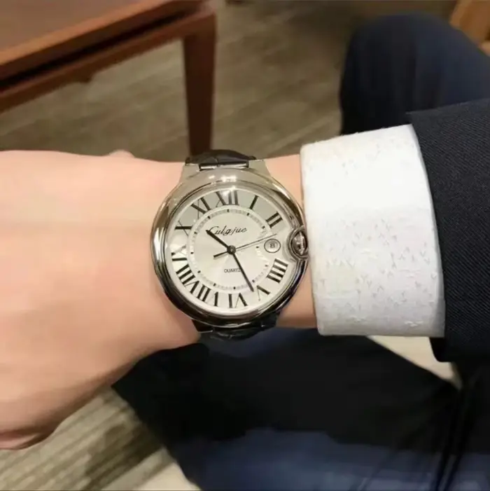 Montre pour homme de la série luxe haut de gamme, cadran rond, bracelet en acier inoxydable, avec af