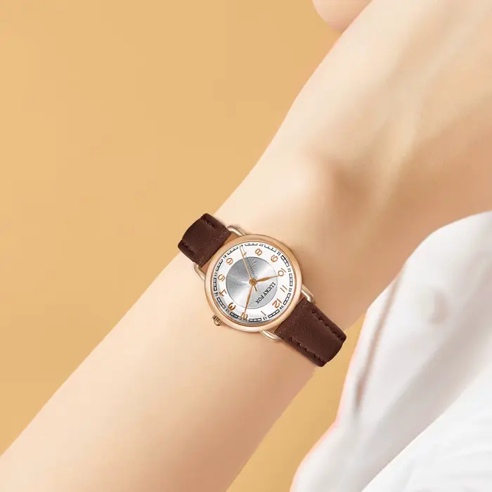 Montres simples pour femmes