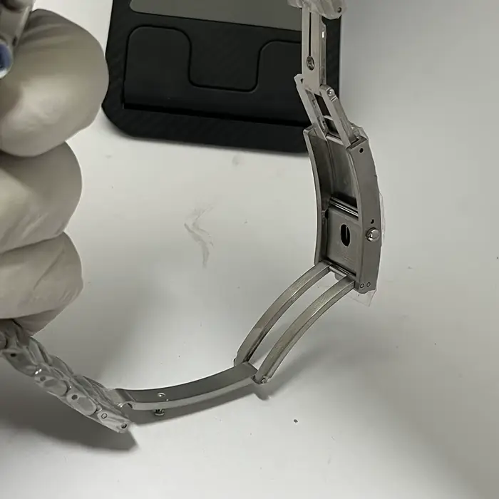 Le nouveau modèle 2025 de montre à quartz pour hommes à la mode et décontractée VK63