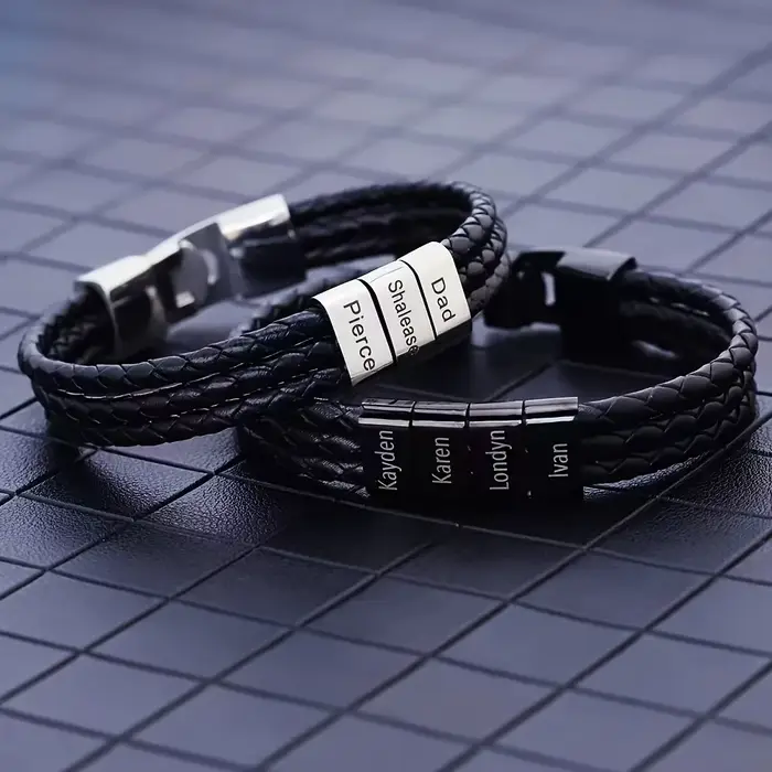 Bracelet personnalisé en acier inoxydable avec jusqu'à 5 noms pour homme cadeau attentionné pour père mari grand-père occasion spéciale