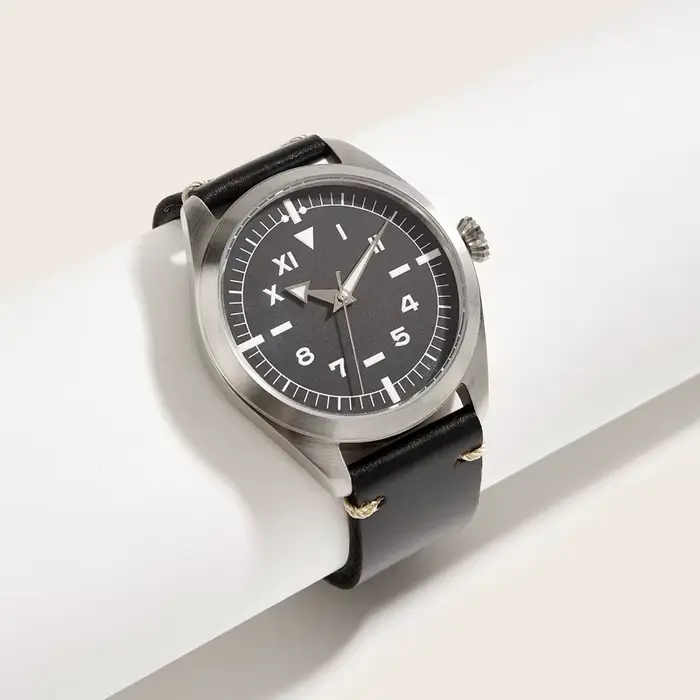 Montre Miyota 8215 à cadran californien pour homme avec mouvement mécanique et bracelet en cuir élégant pour activités extérieures et occasions quotidiennes