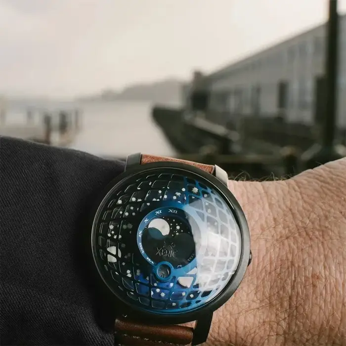 Véritable Xeric lumineux calendrier montre