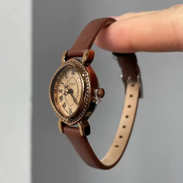 Montre à Quartz Haut de Gamme Vintage en Cuir Marron Femme Occasions Spéciales Elégante Luxe Raffinée