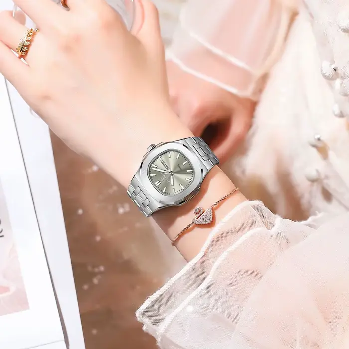 POEDAGAR carré femme montre Date semaine étanche lumineux dames