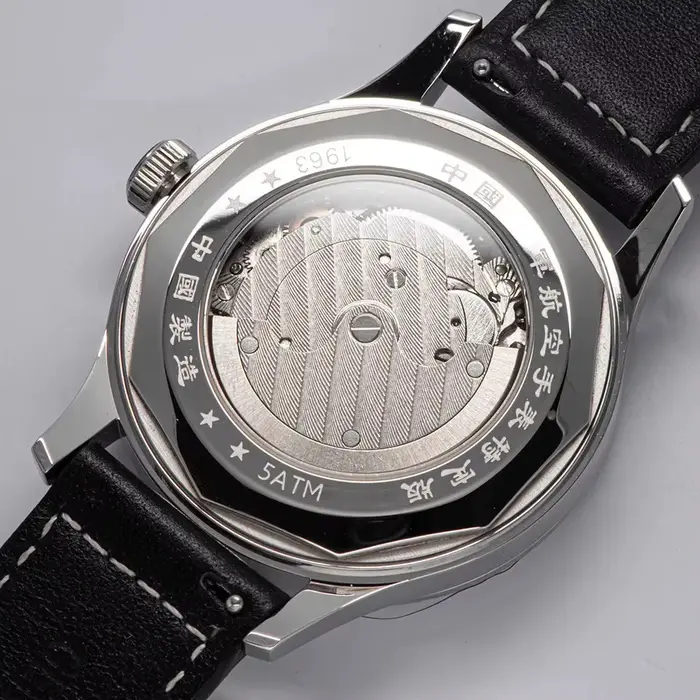 Montres automatiques 1963