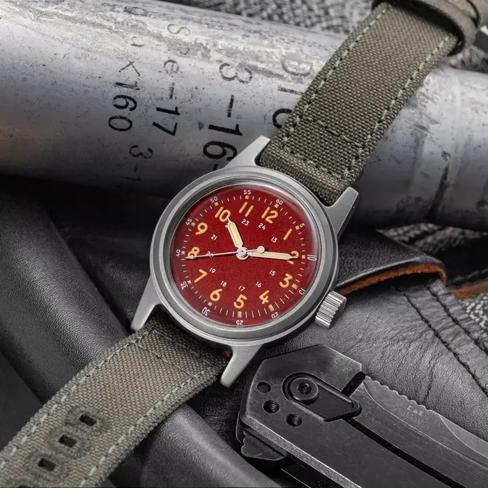 THORN montre militaire rétro 36mm