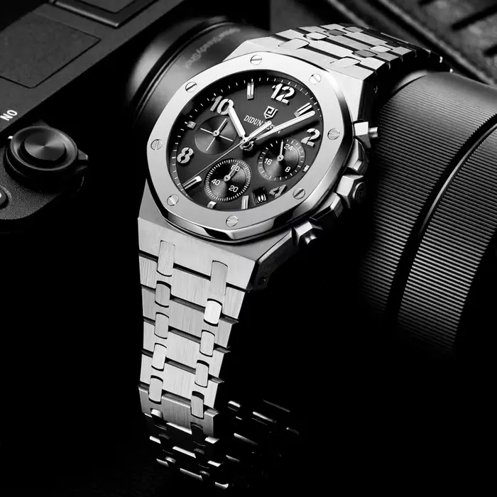 Montres chronographes de luxe pour hommes, montre de sport à quartz en acier inoxydable, montre-bracelet pour homme d'affaires, étanche