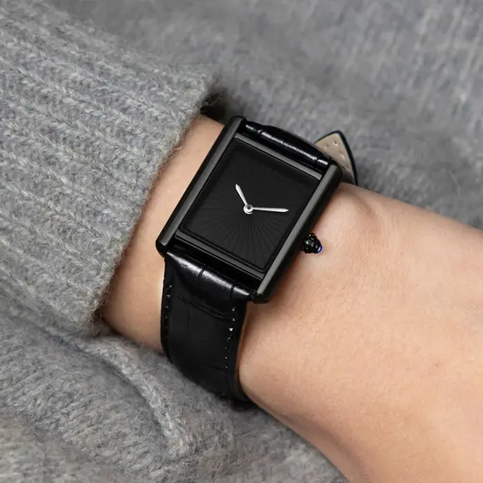 Nouvelle montre carrée classique pour hommes et femmes, design simple à deux aiguilles, bracelet en 