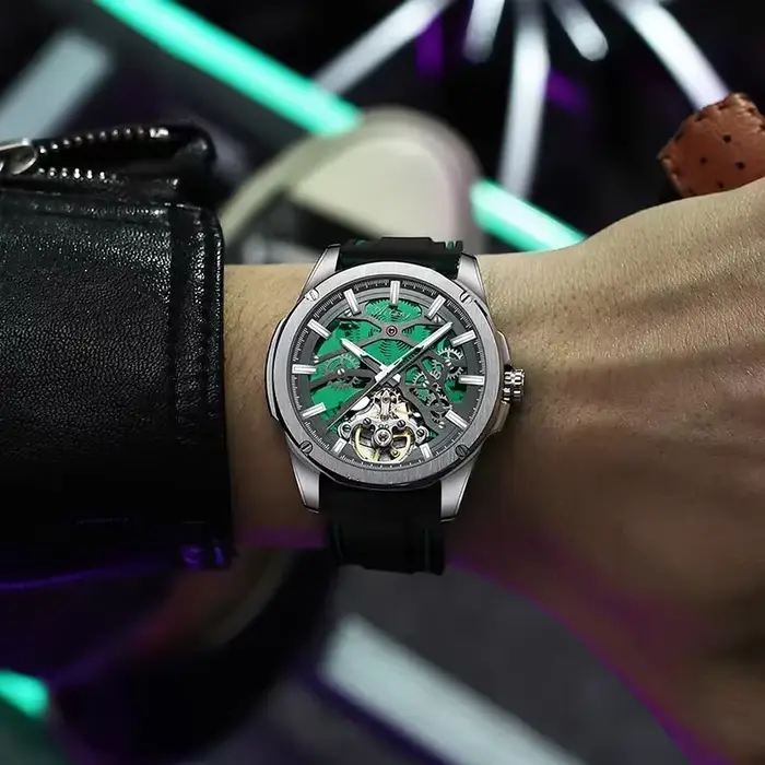 Montre automatique AILANG