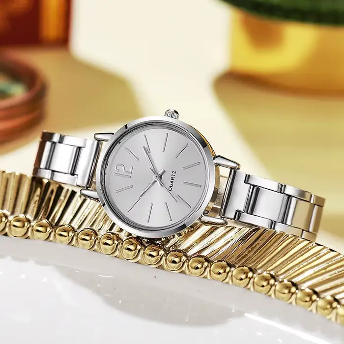 Montre à quartz de mode pour montre de luxe pour femme