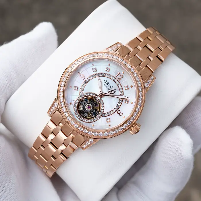 Montre automatique OBLVLO avec tourbillon et affichage lumineux pour femmes occasions spéciales et style élégant