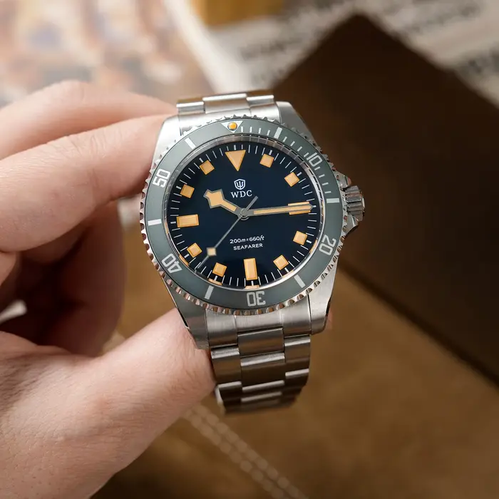 Watchdives WD5513Q Montres de plongée pour hommes VH31 Montres-bracelets à quartz AR Sapphire 20Bar Montre vintage étanche en acier inoxydable