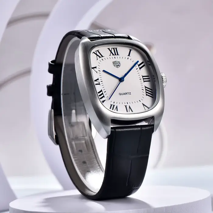 Montre homme en acier inoxydable avec bracelet cuir résistant à l'eau pour homme style luxe quartz PAGANI DESIGN VH31