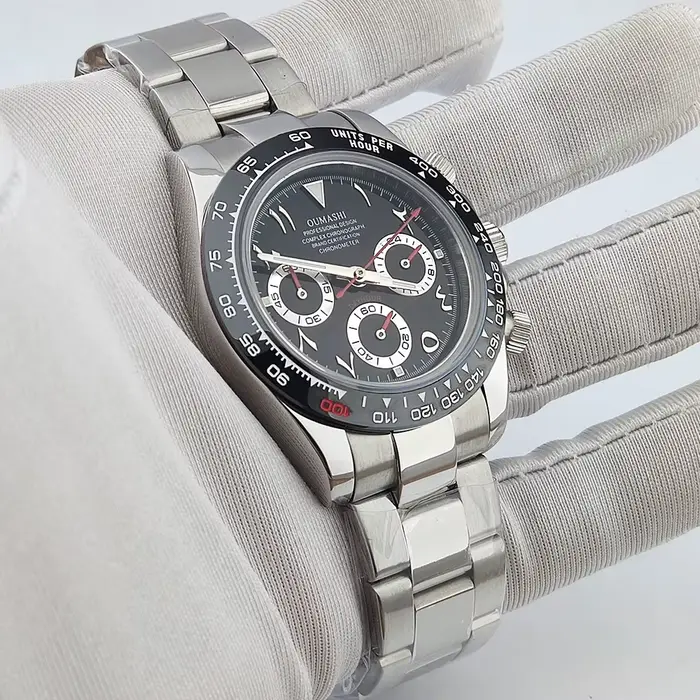 Montre OUMASHI en acier inoxydable avec chronographe résistante à l'eau pour hommes occassions spéciales