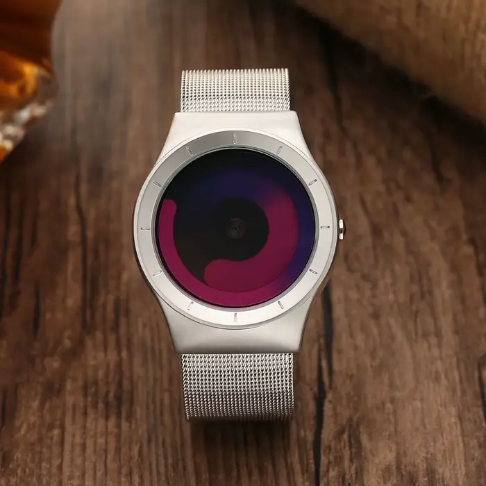 Montres homme à la mode créative personnalisable cadran circulaire étoile vortex quartz pour hommes occasions spéciales