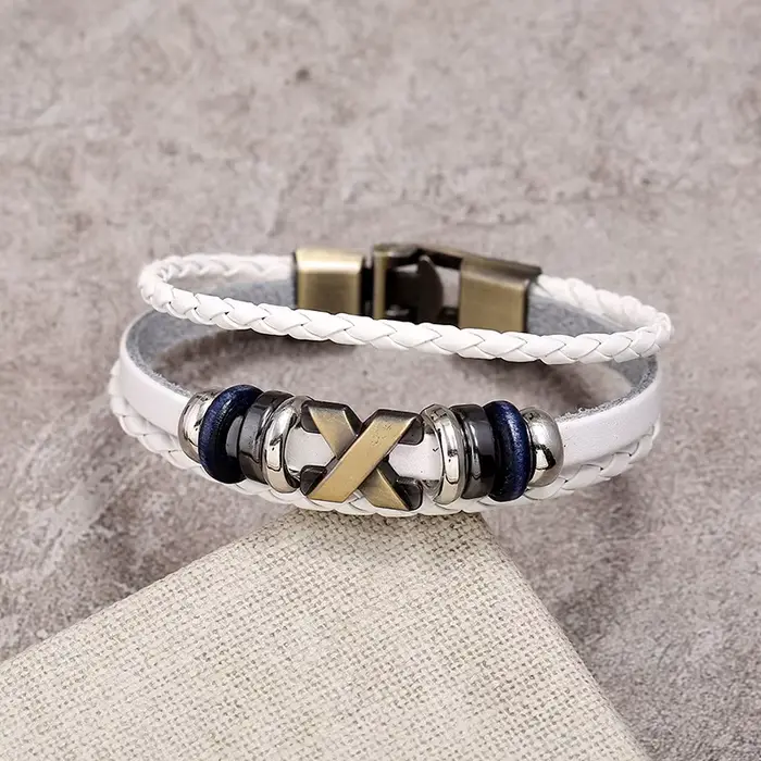 Bracelet en cuir tendance avec perles