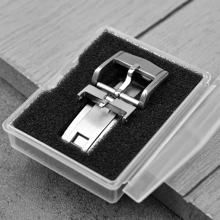 Boucle déployante à ressort de luxe en acier inoxydable 316L pour montres Omega
