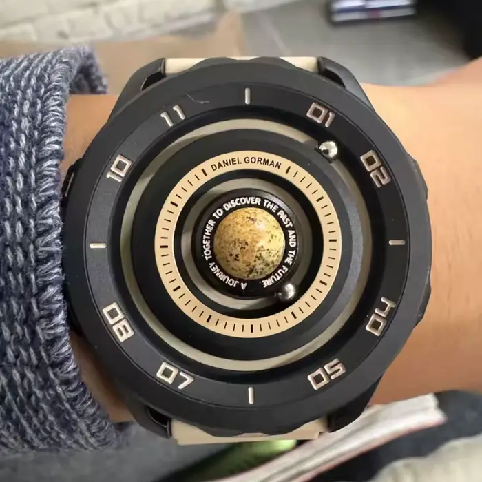Montre à quartz Gravity 4.0 Daniel Gorman Planet Series